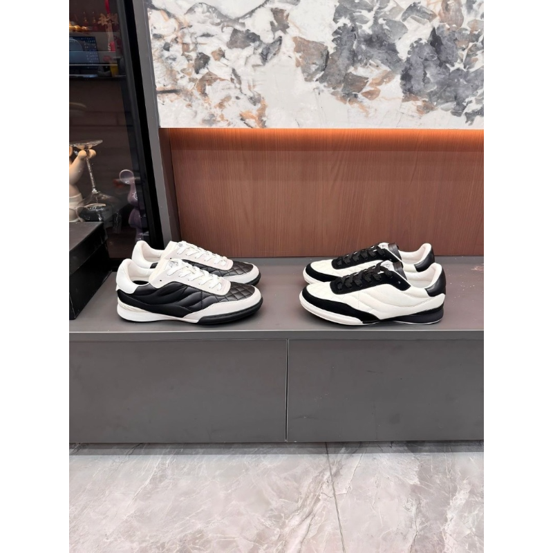 CC Designer Chaussures Femmes Noir Blanc Colorblock Cuir Rétro Baskets D'entraînement Patchwork Respirant Chaussures De Skate À Lacets Chaussures
