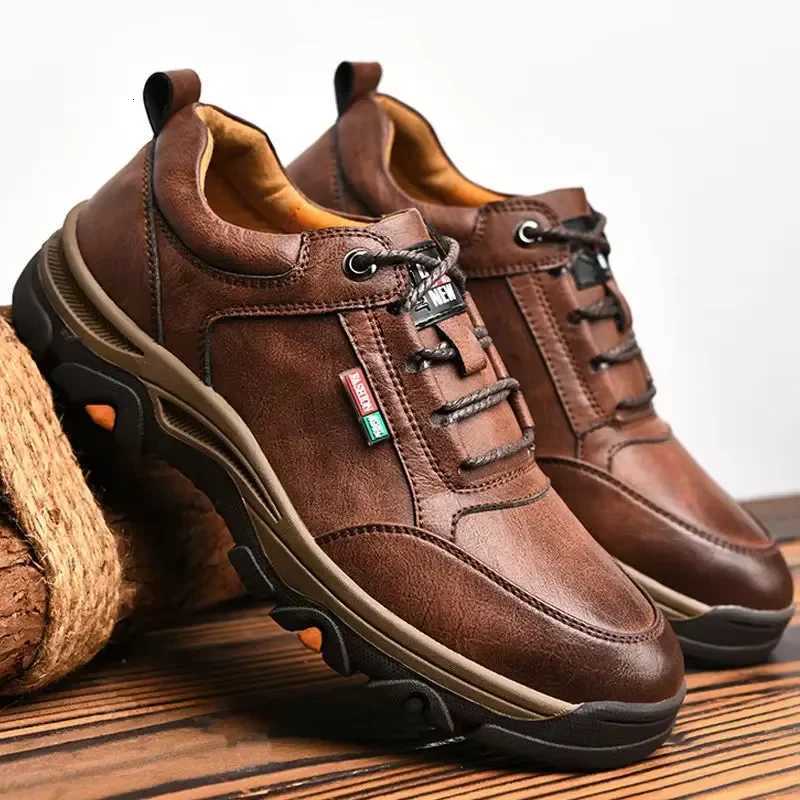 Outdoor Shoes Sandals Non-slip Leather Men Hiking Shoes High Quality Man Casual Sneakers Comfortable Sport Shoes Breathable Retro Men Walking Sneake