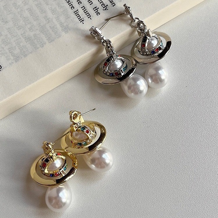 Designer Gold Plated Silver Droplet Shaped Pearl Planet Pendant Earrings Fashionable High End Gift Suitable For Ladies Parties To Elegantly Match Wi
