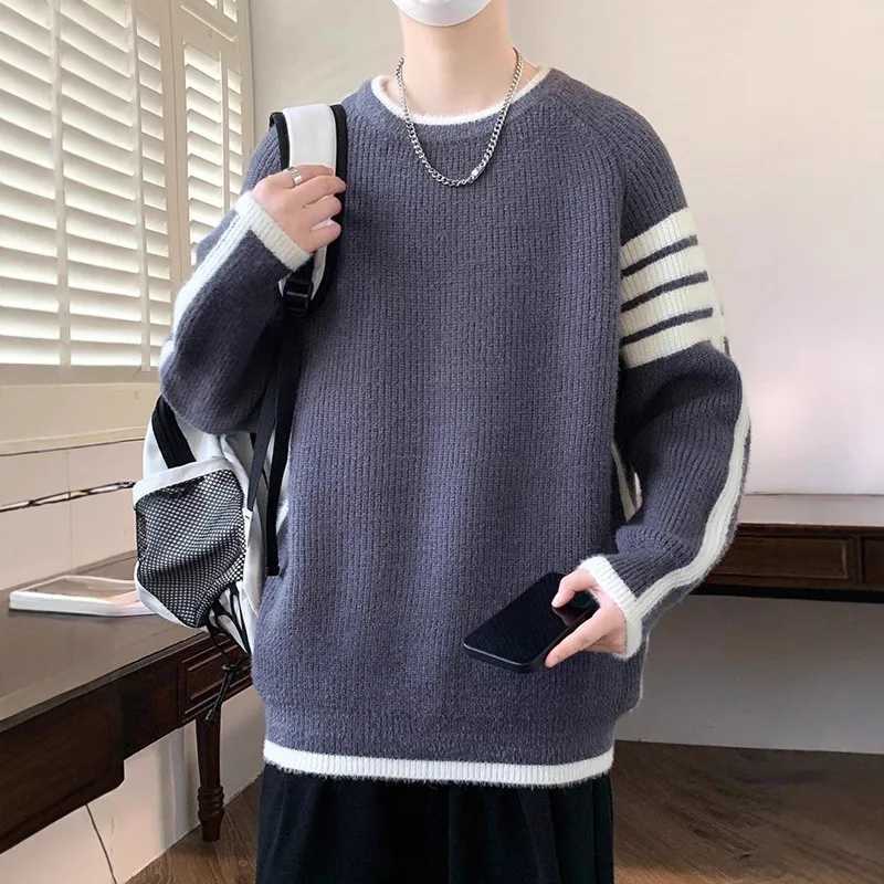 Men's Sweaters Japanese hot selling autumn and winter new casual round neck base knitted sweater loose sweater men's clothing D261009