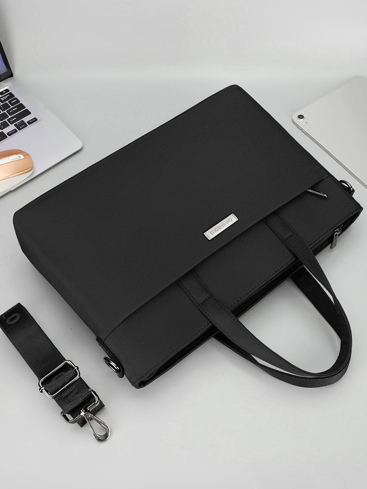 2026 Chaowei Paul Fashion Simple Handbag Men's Business Briefcase Crossbody Laptop Large Capacity Meeting Document Bag Free outdoor Shipping Sh