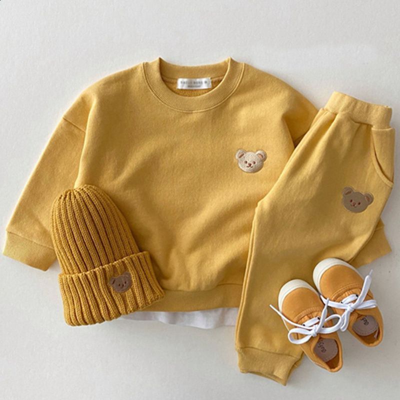 2pcs Baby Spring Bear Head Round Neck Set for Childrens Versatile Long sleeved Pants 2piece Set 251027