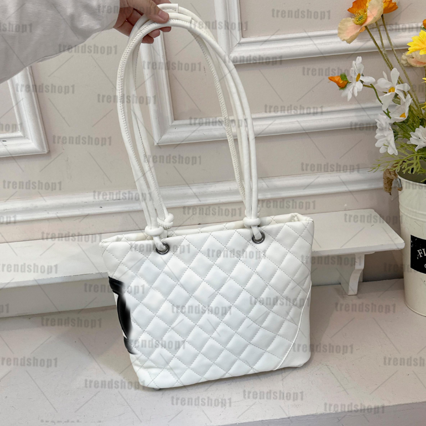 Sac de luxe Small Flap Jennie Shoulder 10a Designer Mini Luxury leather tote handbag Womens Men pochette work bag Fashion Crossbody Clutch underarm