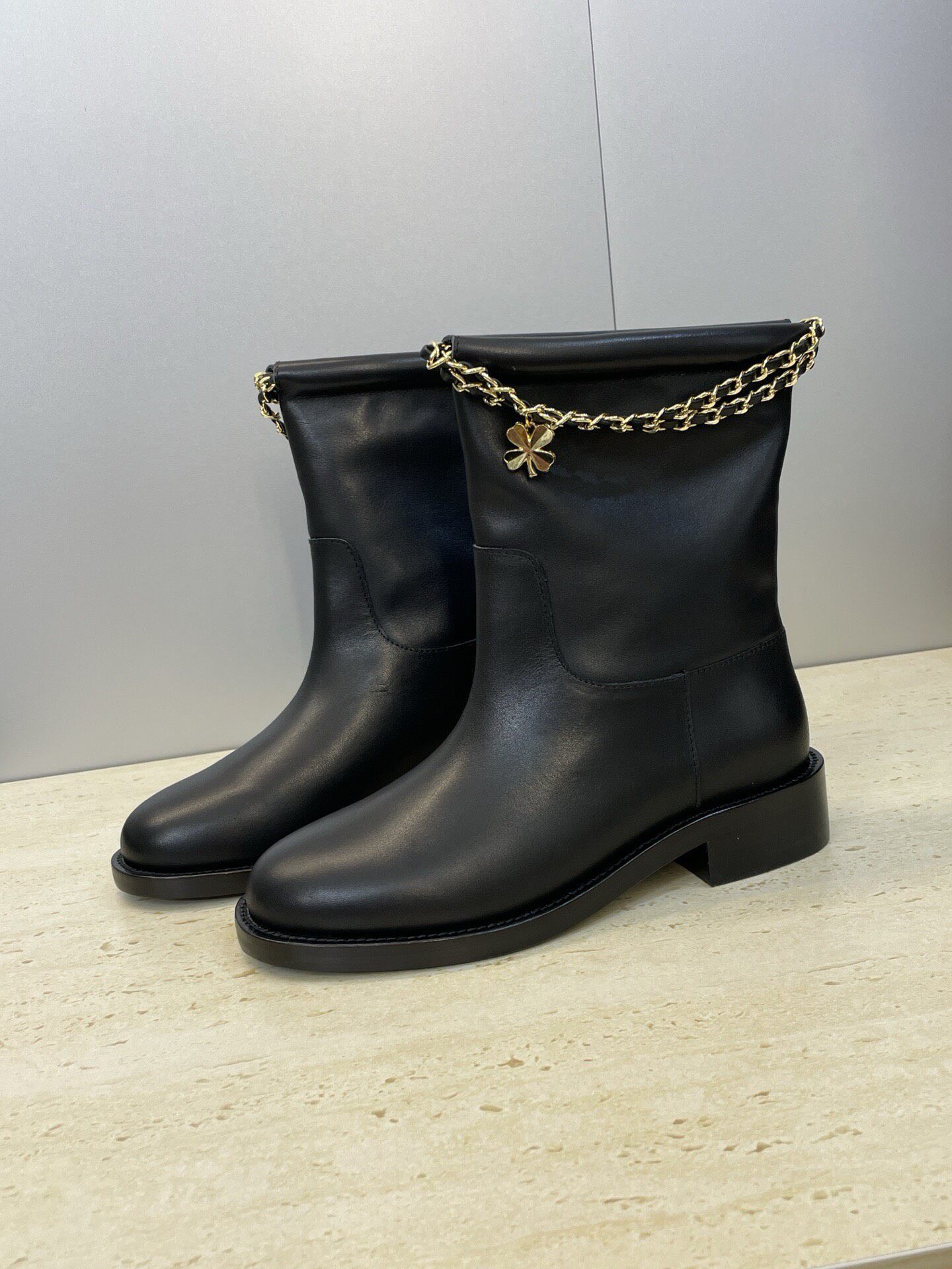 boot woman designer low heel chain matte leather round toe luxury comfortable black brown beige work office vintage retro casual fashion modern city