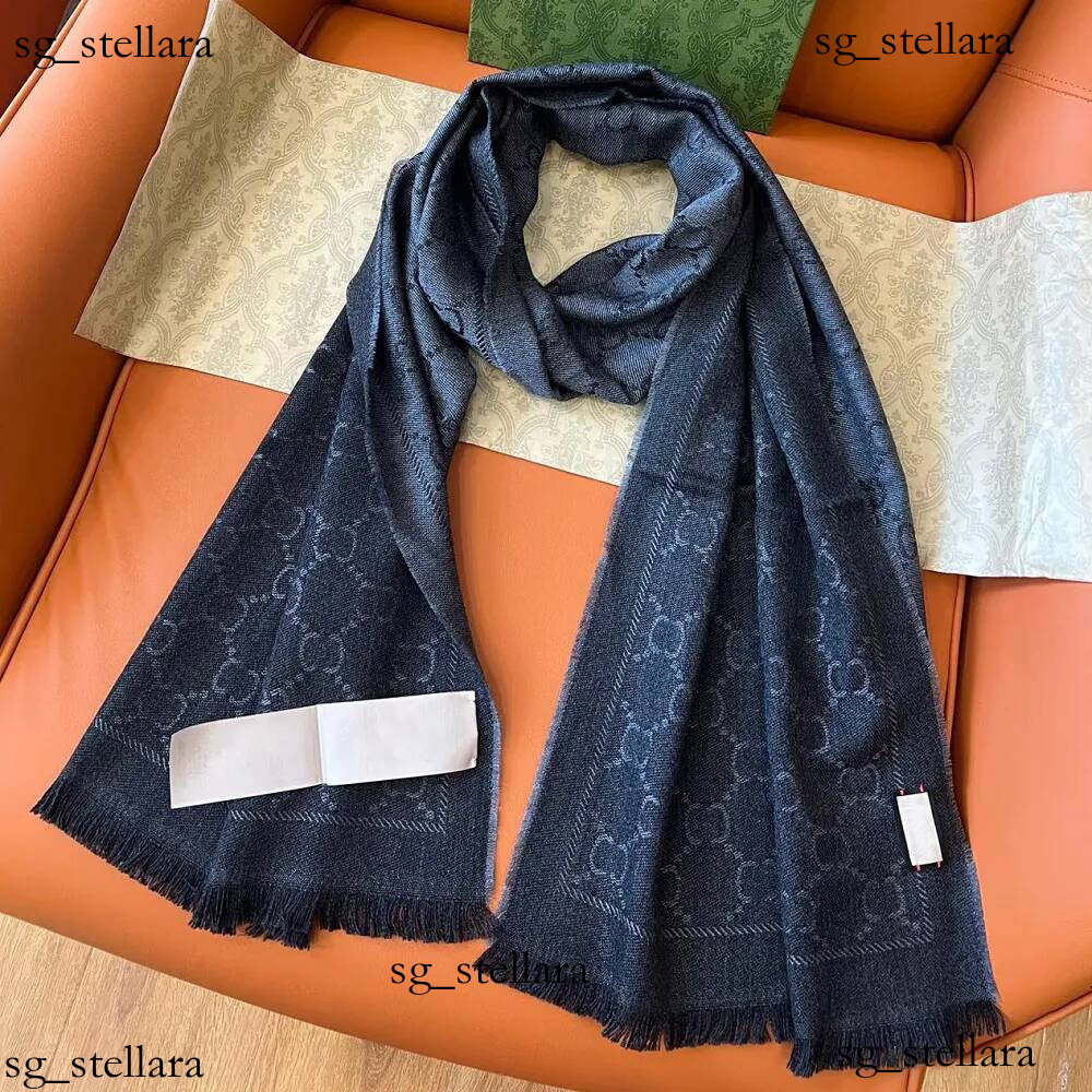 Foulards de laine de designer Foulards Femmes Mode Châle de luxe Classique Sjaal Noir Blanc Foulard Designer Châle Wrap avec boîte Hot