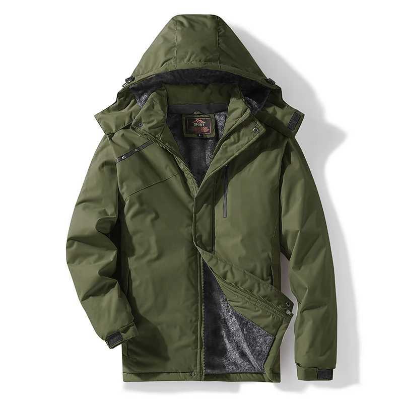Outdoor Jackets Hoodies Outdoor Jacket Man Soft Shell Thick Warm Coat Men Windproof Fleece Lined Winter Jacket Man Hooded Parkas Plus Size Hiking Co