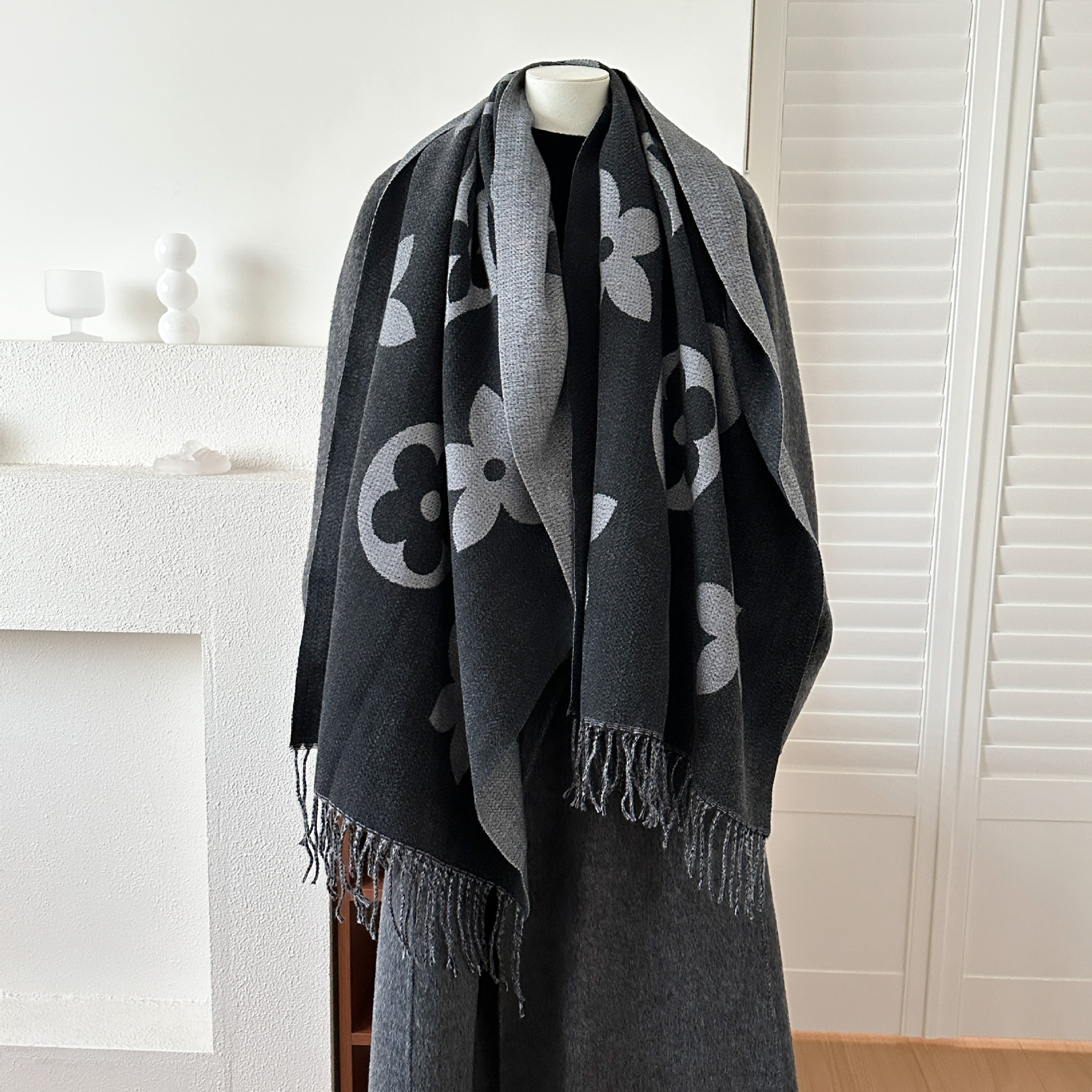 Écharpe de créateur Classique Plaid Femmes Echarpe Echarpes Designer Femmes Schal 100% Cachemire Echarpes Pour L'hiver Chaud Femmes Et Hommes Fou