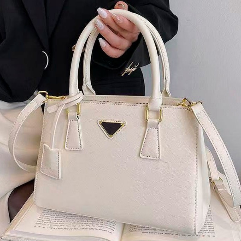 Designers Luxury Tote Bag Women Classic Triangle Saffiano Leather Handbags Vintage Top Handle Crossbody Bags Shoulder Purses Fashion Office Galleria
