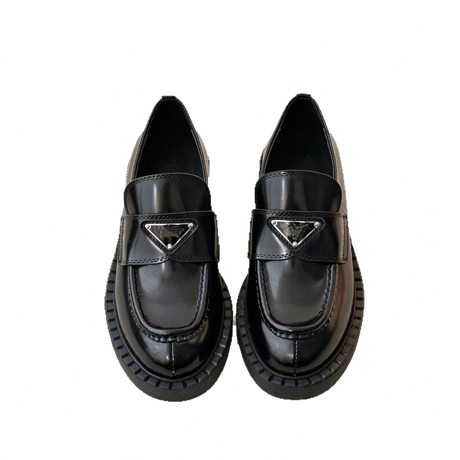 Designer Luxury P-Home Triangle Badge Chunky Loafers Patent Leather Platform Dress Shoes Retro Thick Sole Footwear for Women Men