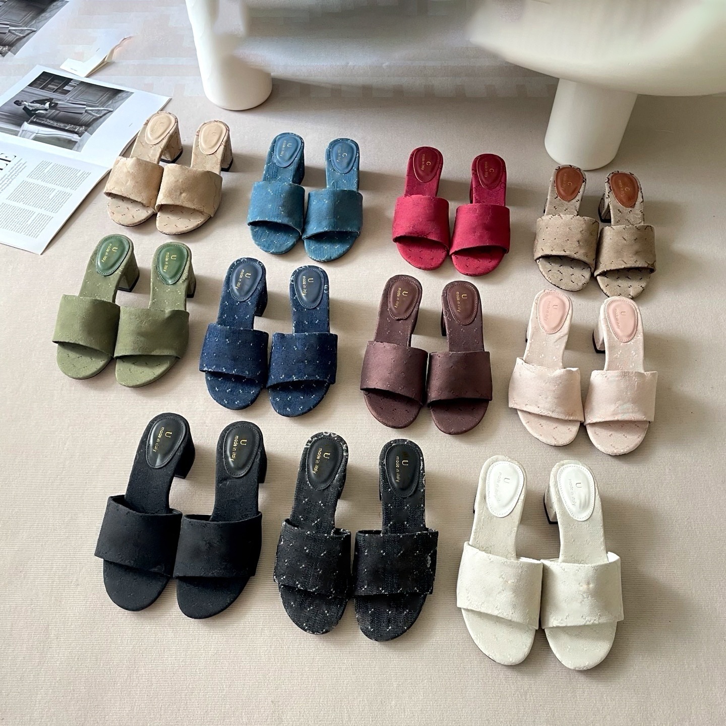 Nuovo di alta qualità Open Toe Slip on pelle Tacco grosso lusso Sexy casual Abito da festa scarpa da donna Estate Vintage Metallo Morsetto Tela Jacq