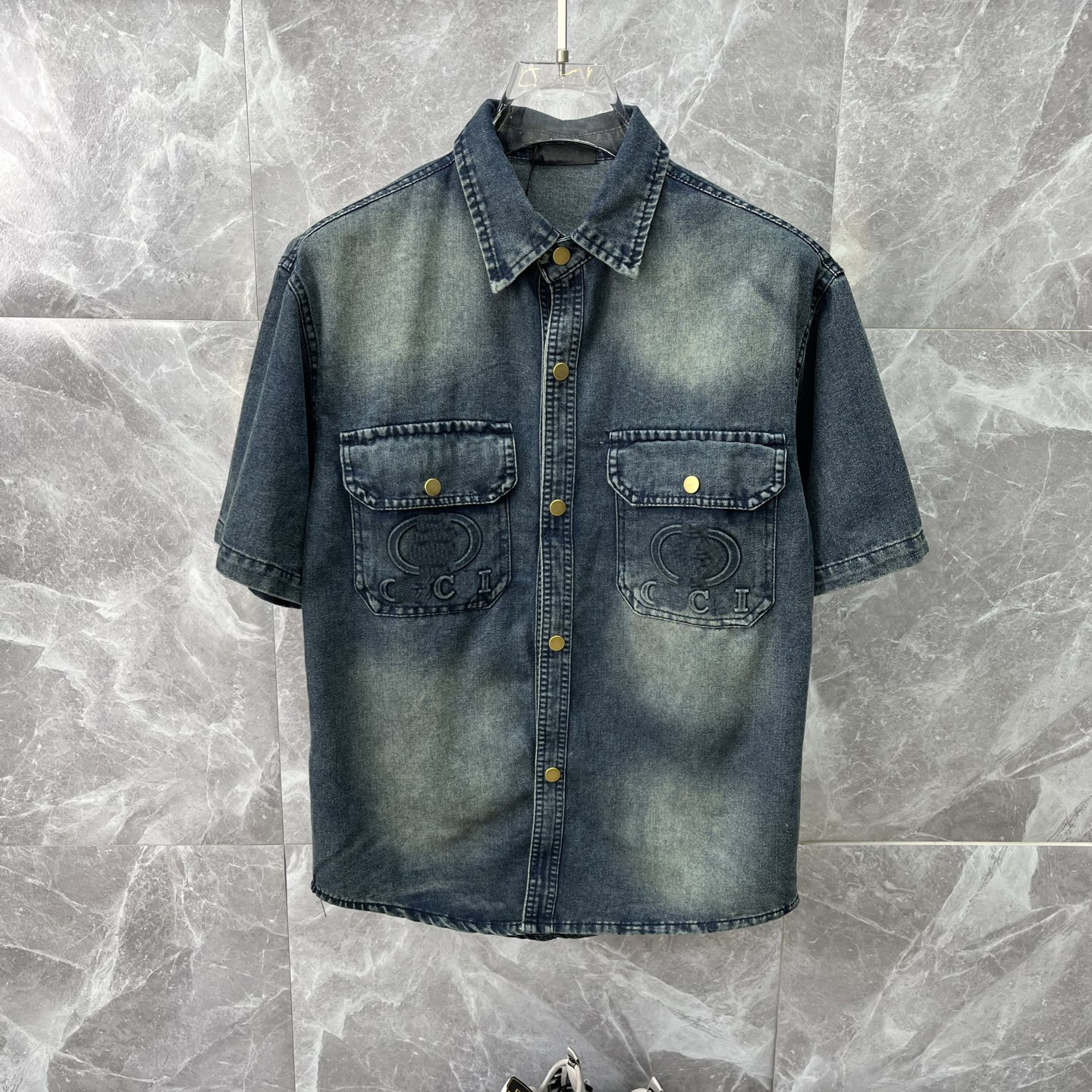 Designer brand clothing, high-quality men's shirts, men's casual shirts, men's denim short sleeved shirts, workwear style, double