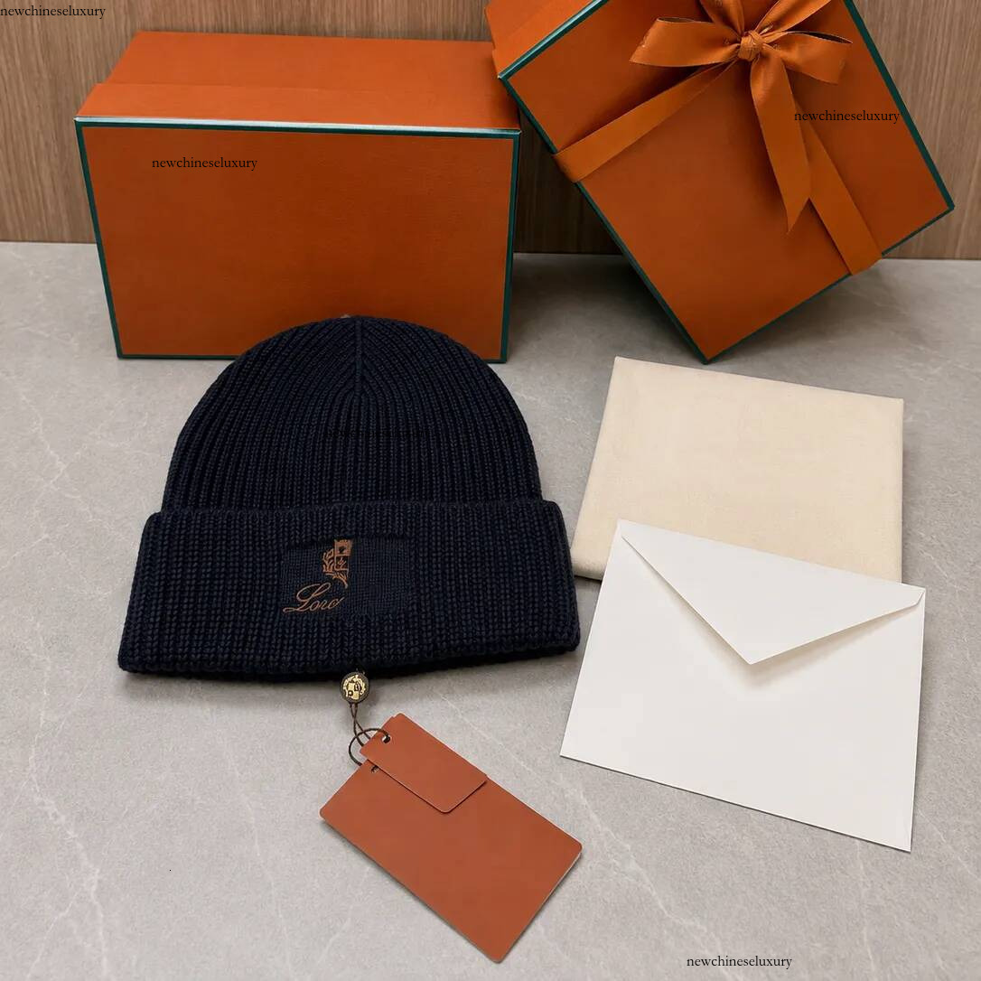 Designer loro cap men bonnet for women winter hats brand knitwear solid high quality prevalent versatile beanie warm letter design hat