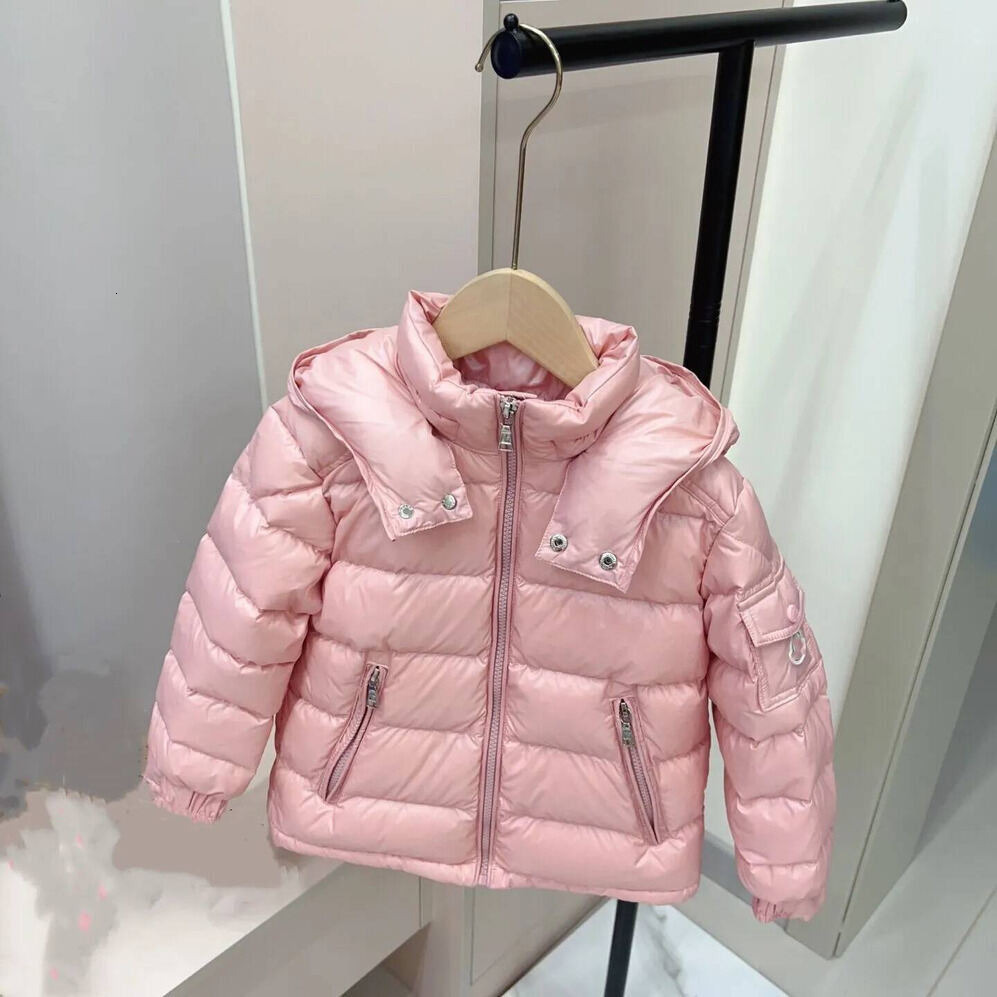 cologne 2026 New Winter Designer Kids Luxury Down Jacket For Kid perfume Designers Baby Outerwear Children Warm Coat Boy Girl Clothes 01 01