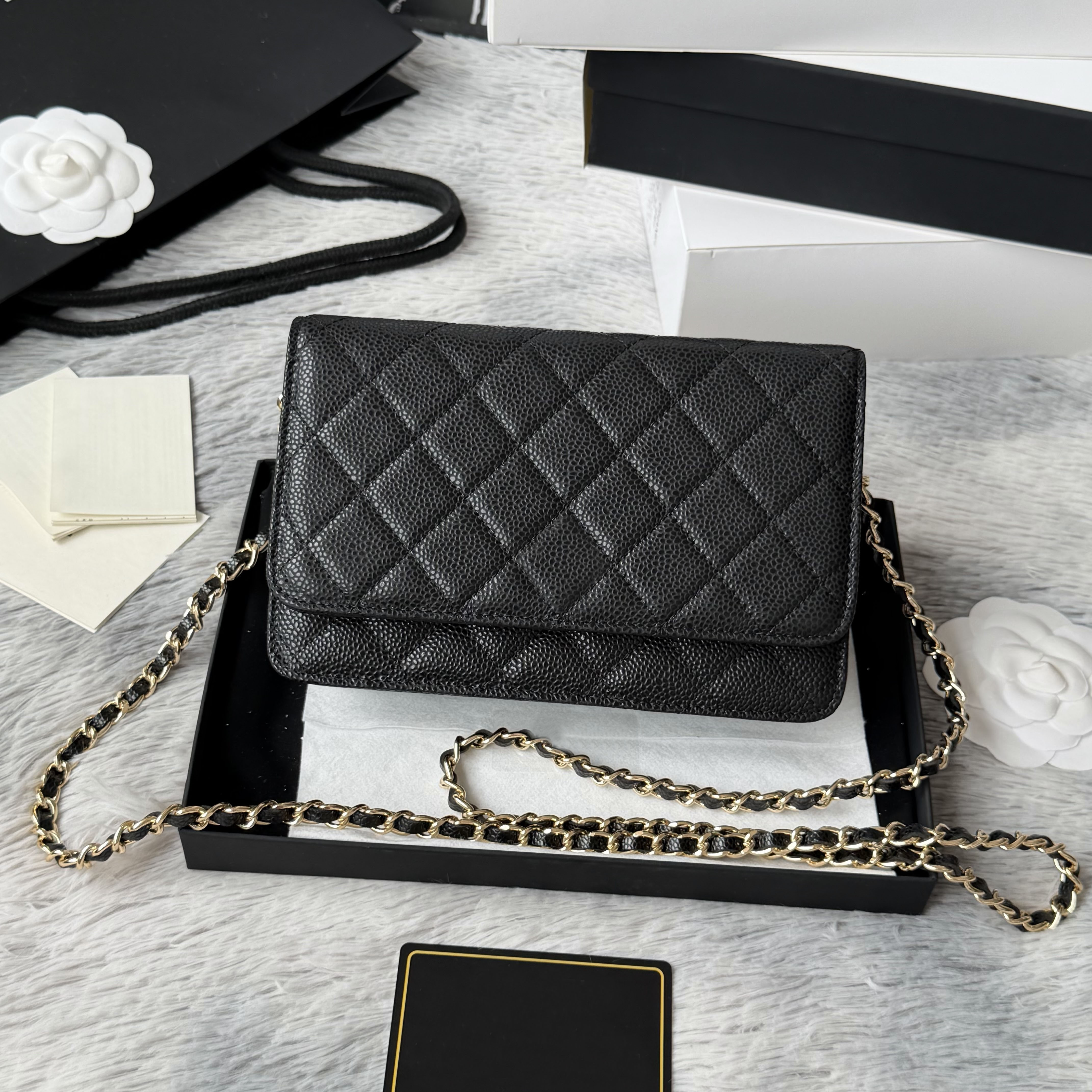 10A designer magnetic buckle metal zipper shoulder bag upgrade chip certification mini luxury cowhide women's wallet handbag with box 01