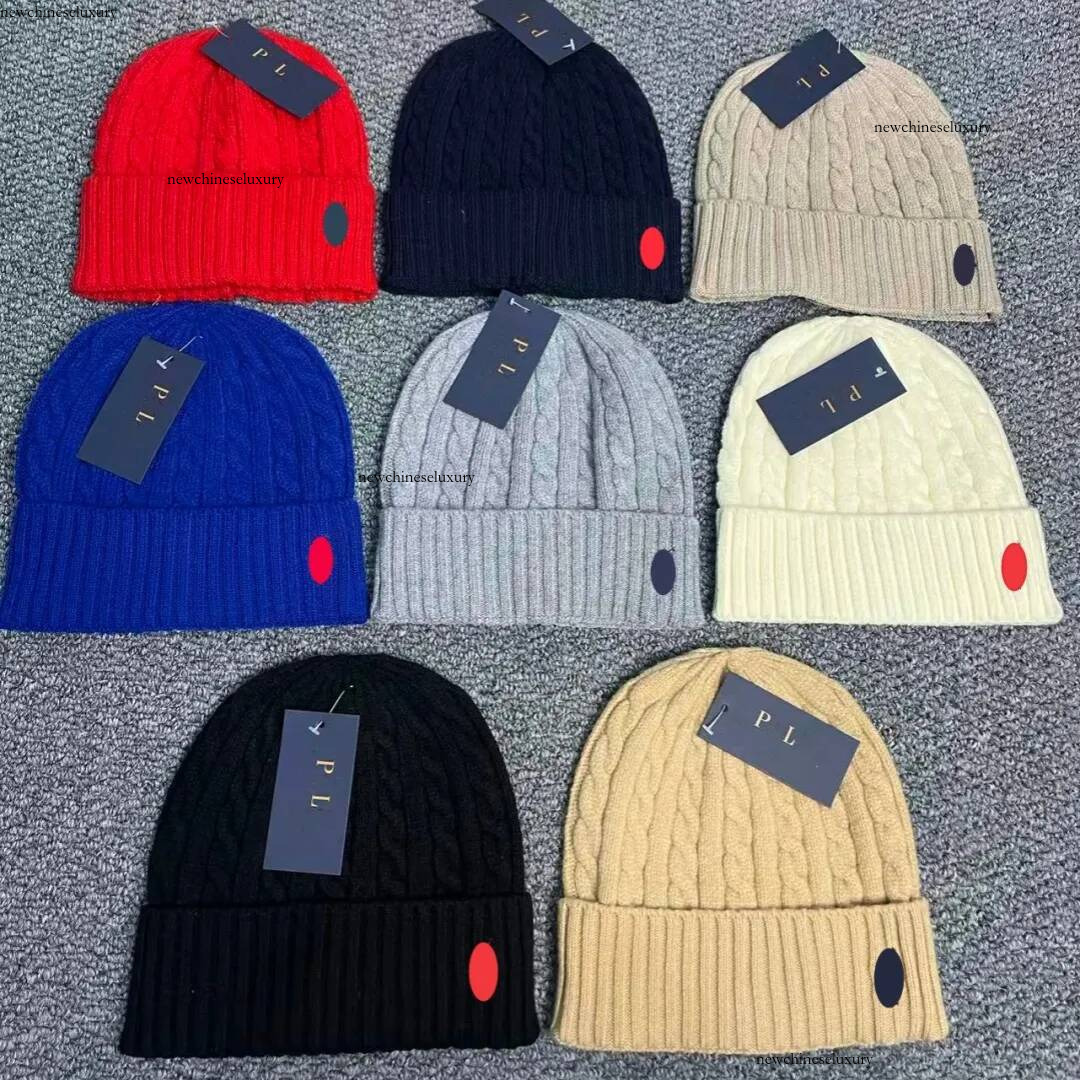 Bonnet de designer Unisexe Poney Logo de broderie Chapeaux d'hiver Garder au chaud Chapeau de tricot Écharpe et casquette Ensemble Multi Couleur