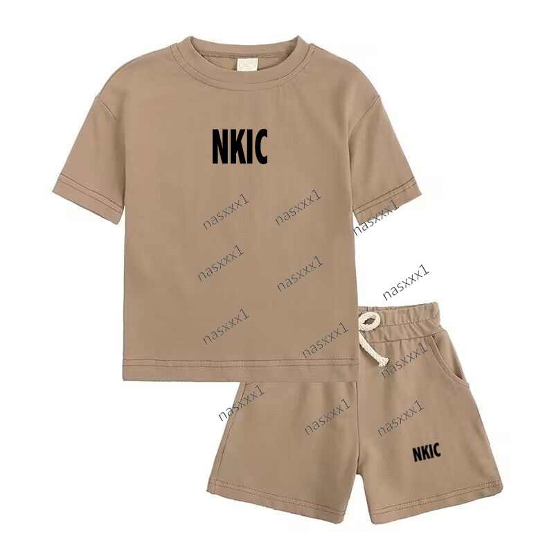 Ensemble d'été pour enfants, vêtements de sport deux pièces à manches courtes pour garçons, décontracté et ample, lettre imprimée, vêtements de m