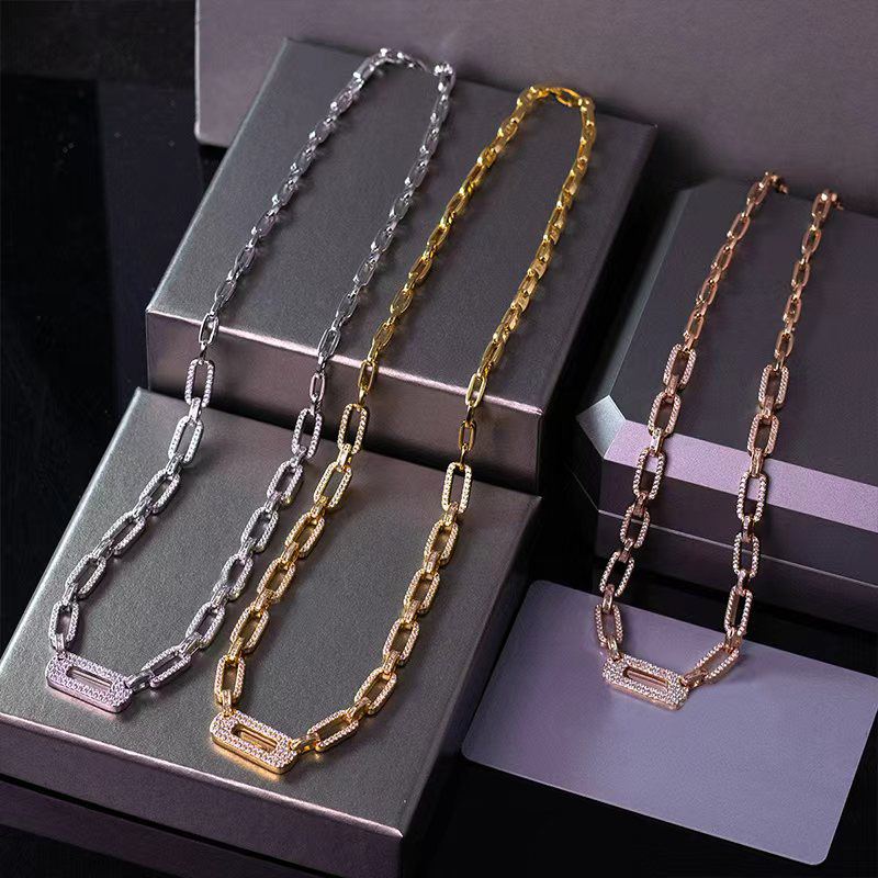 Brand Pendant Necklace Fashionable Luxury Jewelry High-Quality 18K Gold Designer Diamond Necklace