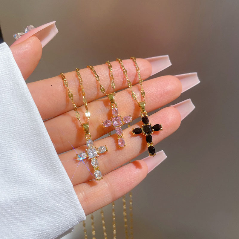 18K Gold Plated Link Chain Necklace with Classical Moissanite Cross Pendant Trendy Geometric Style for Women and Girls Gifts
