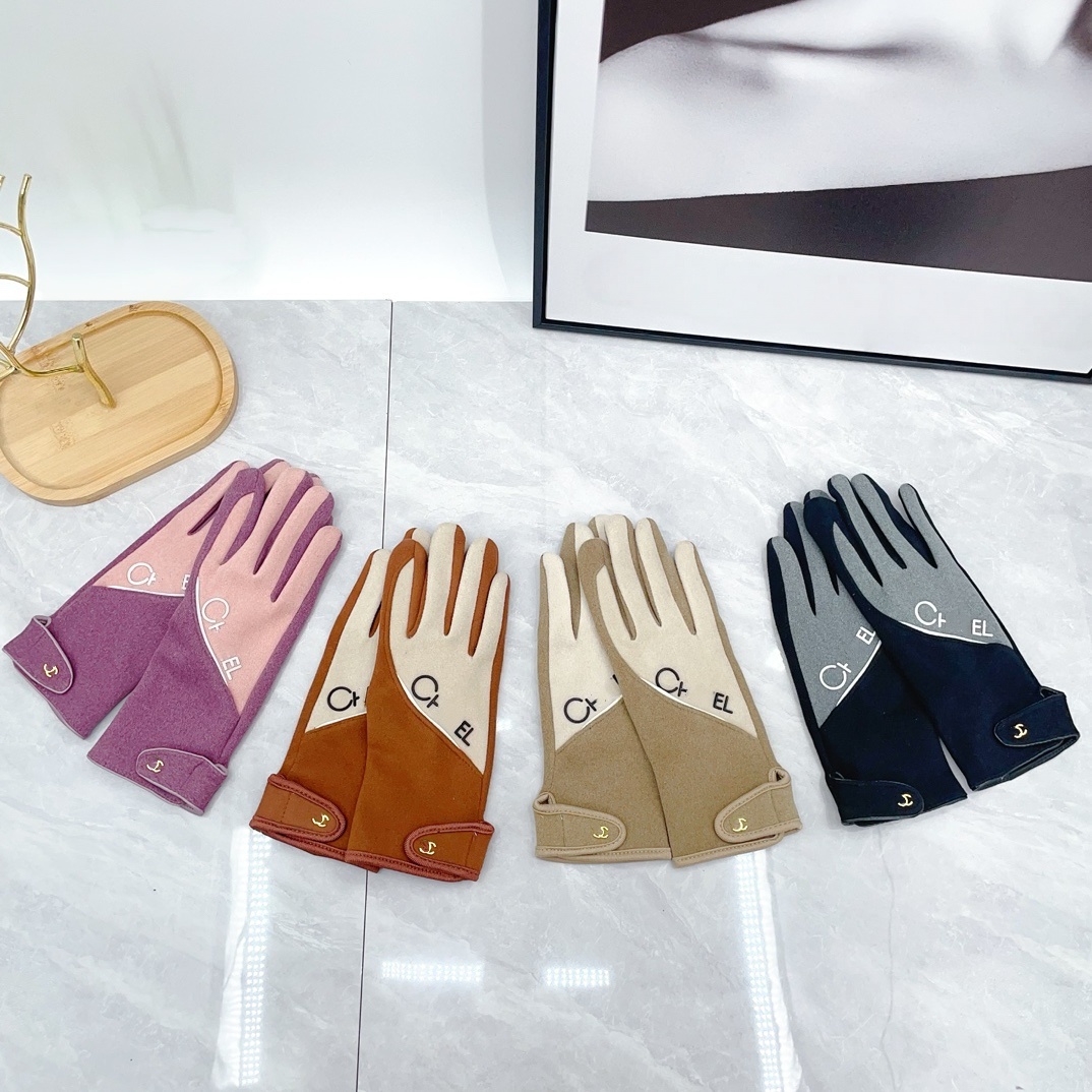 Designer Wool Knitted Gloves Touch Screen Warm and Simple Cold Weather Riding Protection for Students