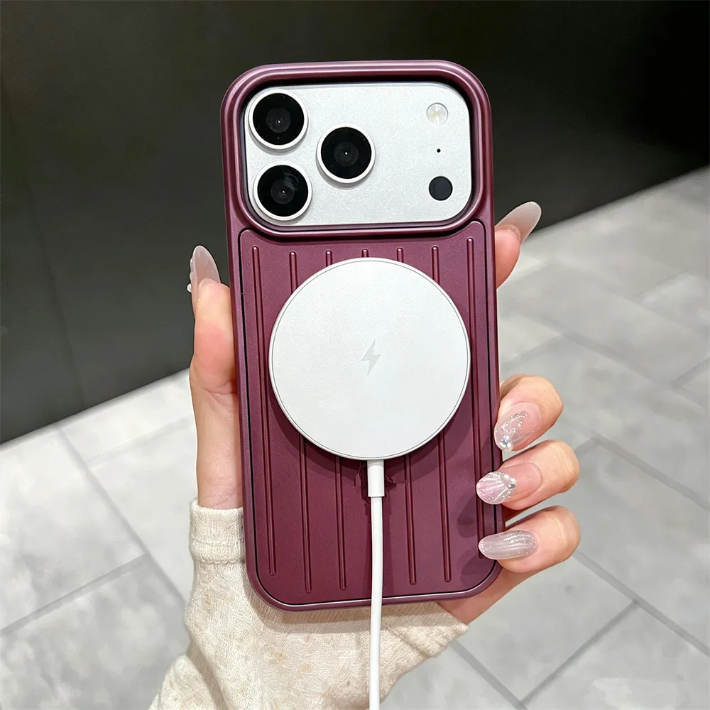 AAA2026 hit product Fashion Phone Designer Suitcase Luxury Case for Apple iPhone 18 Pro Max 17 16 15 14 Polycarbonate Aluminum Alloy with MagSafe