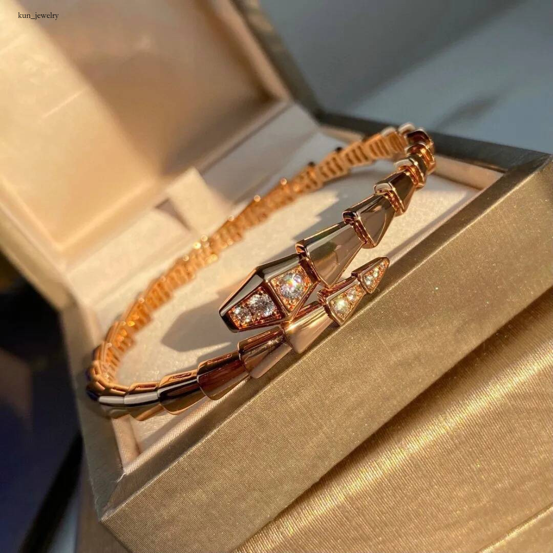 2026 AAA Hot Sales Luxury Designer Letter Snake Bracelet With Diamonds - Women's Hard Body Bv Jewelry In Two Colors BV-style Bracelet High qual