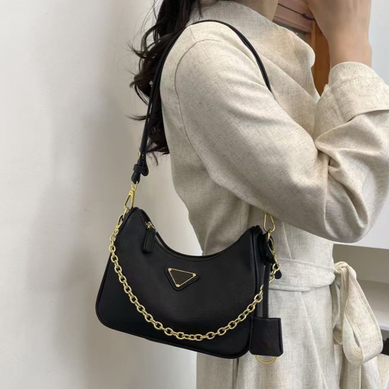 Designers Luxury Hobo Bag Women Classic Triangle Nylon Shoulder Bags Vintage Underarm Crossbody Purses Detachable Chain Fashion Messenger Handbags