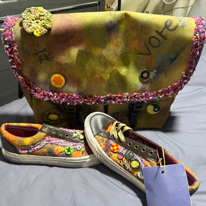 Luxury Brand Designer Vintage Aart Graffiti Shoes Women Sneakers Letter Canvas Rubber Outsole Sports Shoes Retro Leisure Outdoor Fashion Men Casual