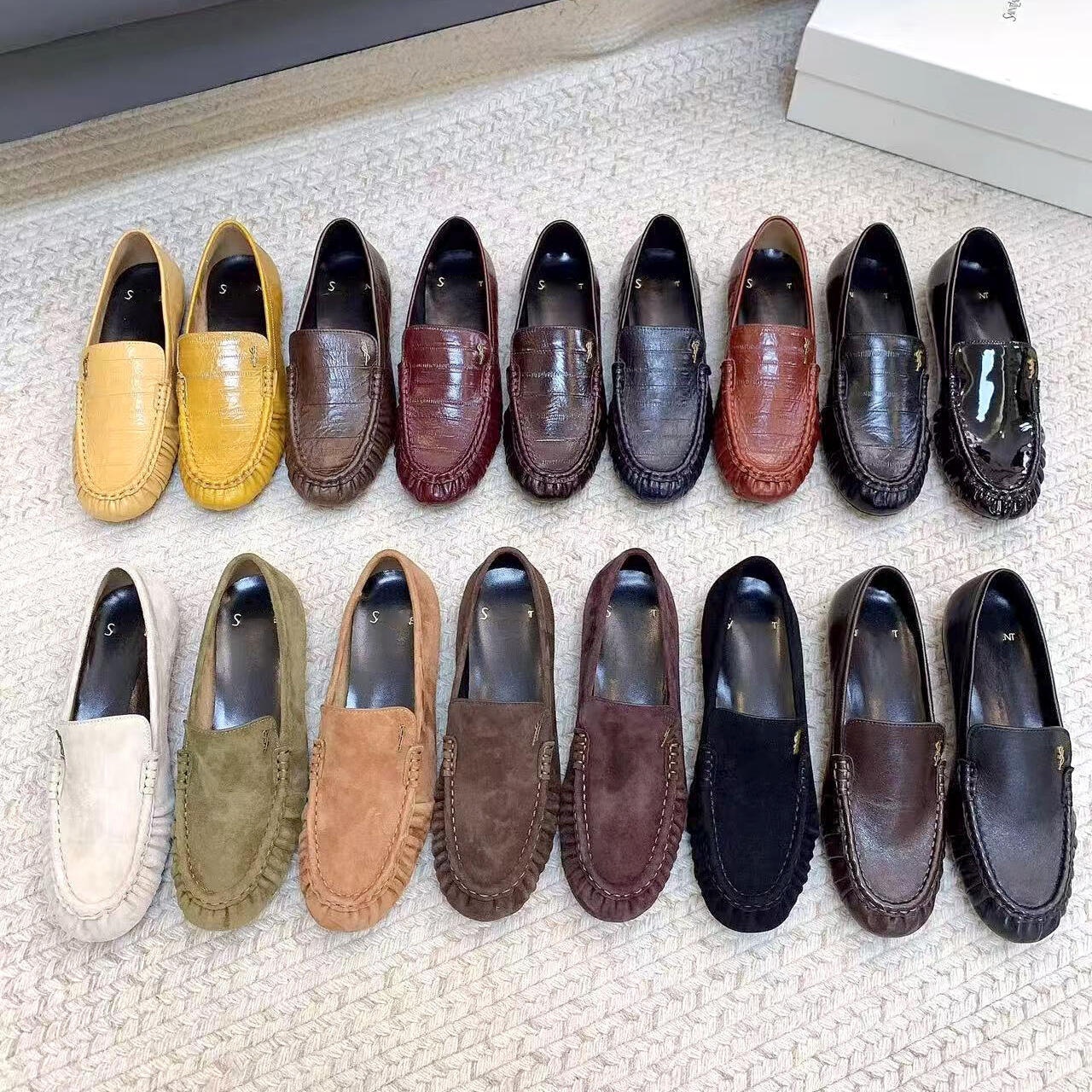Spring Summer New slipper moccasin 10a slip ons luxurys Designer dress shoe run black sneakers womens sandal Suede casual shoe Walking Leather Outdo