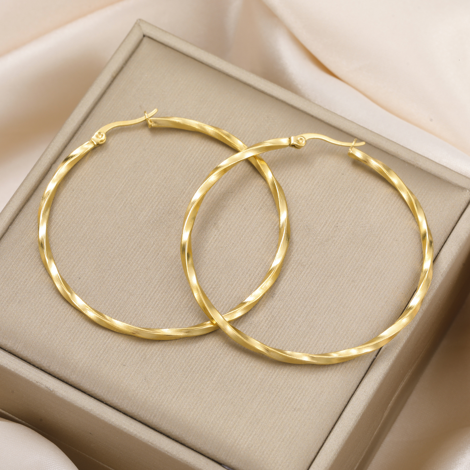 Cazador Geometric Hoop Women 28-54MM Real Gold Plated Stainless Steel Earrings Trend Jewelry Party Birthday Gift ddmysat