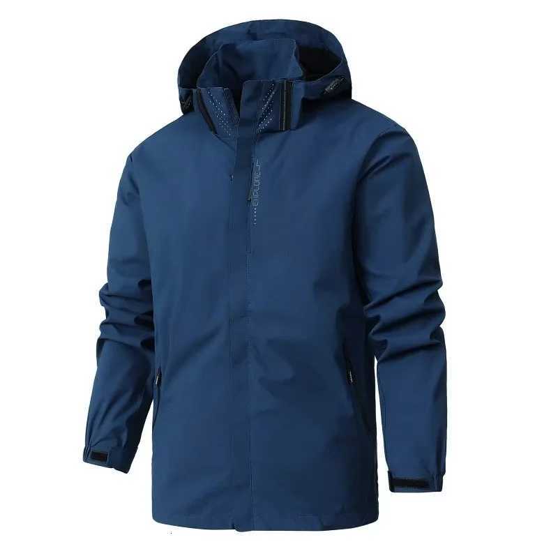 Outdoor Jackets Hoodies 2026 Men's Hooded Softshell Jacket Waterproof Windproof Hiking Coat Lightweight Outdoor Climbing Sports Windbreaker Out