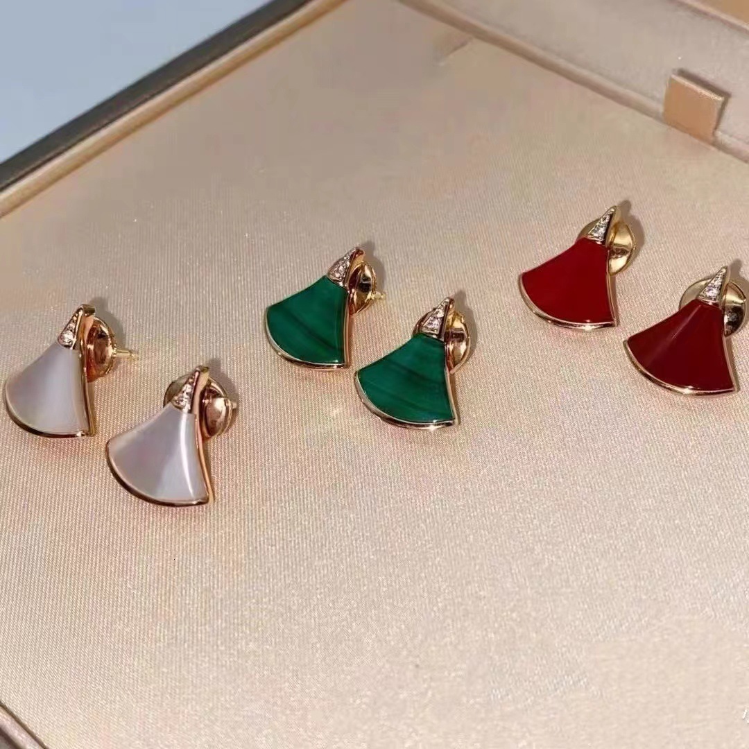 Bulgar Earings Designer Bvlgarilys Boucle d'oreille pour femme Boucle d'oreille diamant Nacre blanche Paon Vert Agate rouge Argent Boucles d'orei