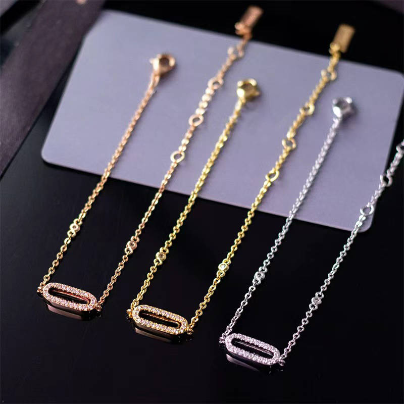 Bracelet à breloques de bijoux de luxe pour femmes, Bracelet de créateur en acier inoxydable en or 18 carats de haute qualité