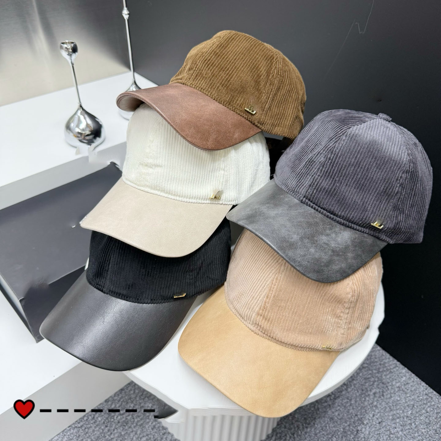 2026 Designer Hat Luxury Broken Eave Letter Hole Outdoor Sports Baseball Cap For Men And Women Fashion Trendy Brand Casual Embroidery Sun Shading Du