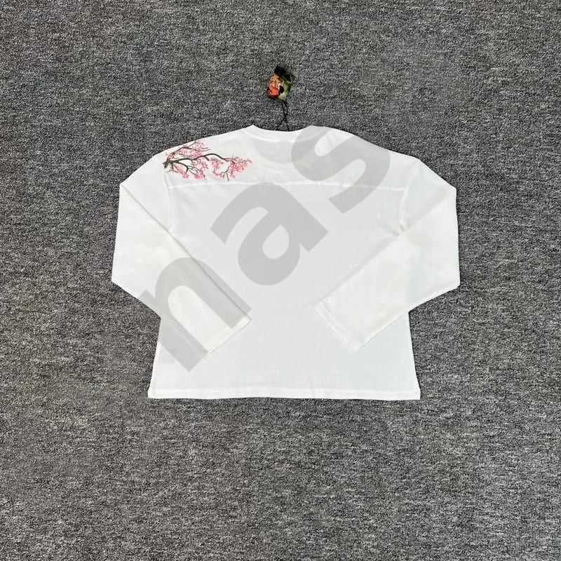 T-shirt unisexe à manches longues et col rond gaufré pour hommes et femmes, broderie de fleurs de cerisier Sakura sur l'épaule, coupe ample, déco