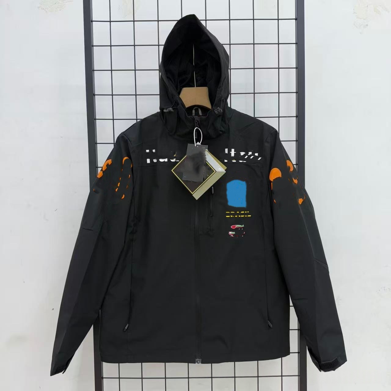 Slim-fit casual hooded windbreaker - versatile winter/autumn windproof coat for both men and women