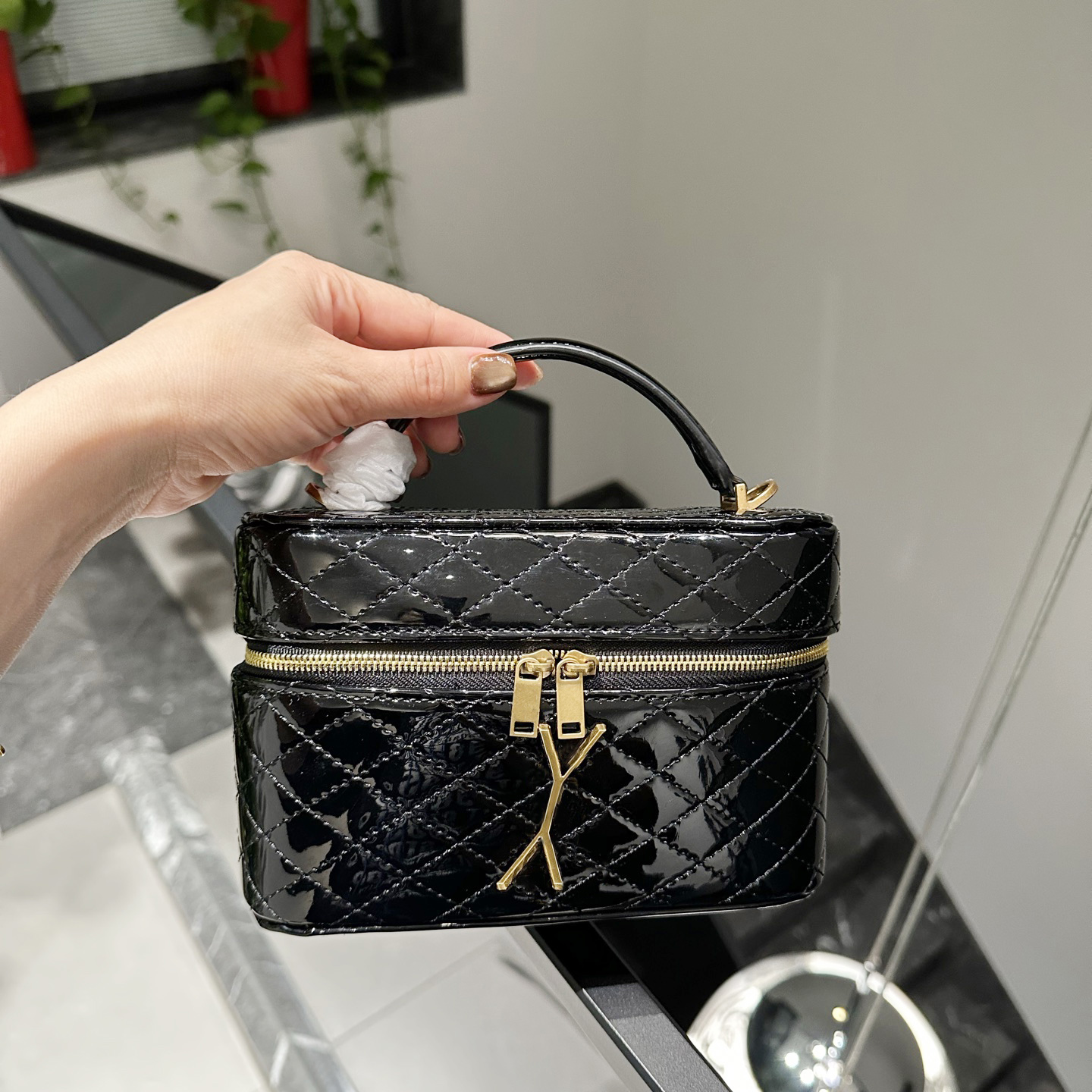 12A Sac de créateur Vanity avec miroir Sacs à cosmétiques avec sangle de chaîne Sac à bandoulière Top Sac en cuir Trousse de maquillage pour femm