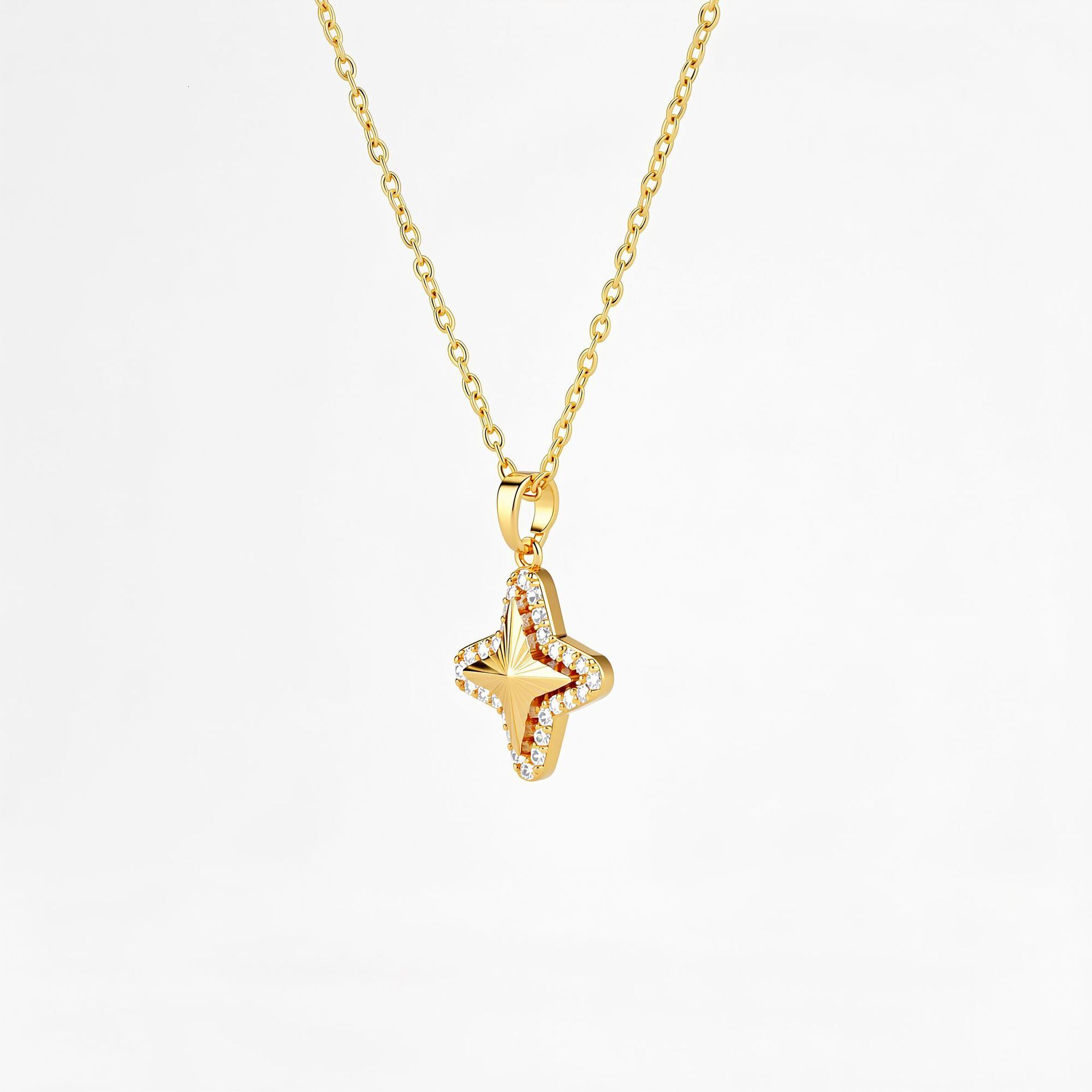 Classic, lightweight, luxurious four-pointed necklace with delicate embellishments, a popular Instagram-style star and four-leaf clover clavicle cha
