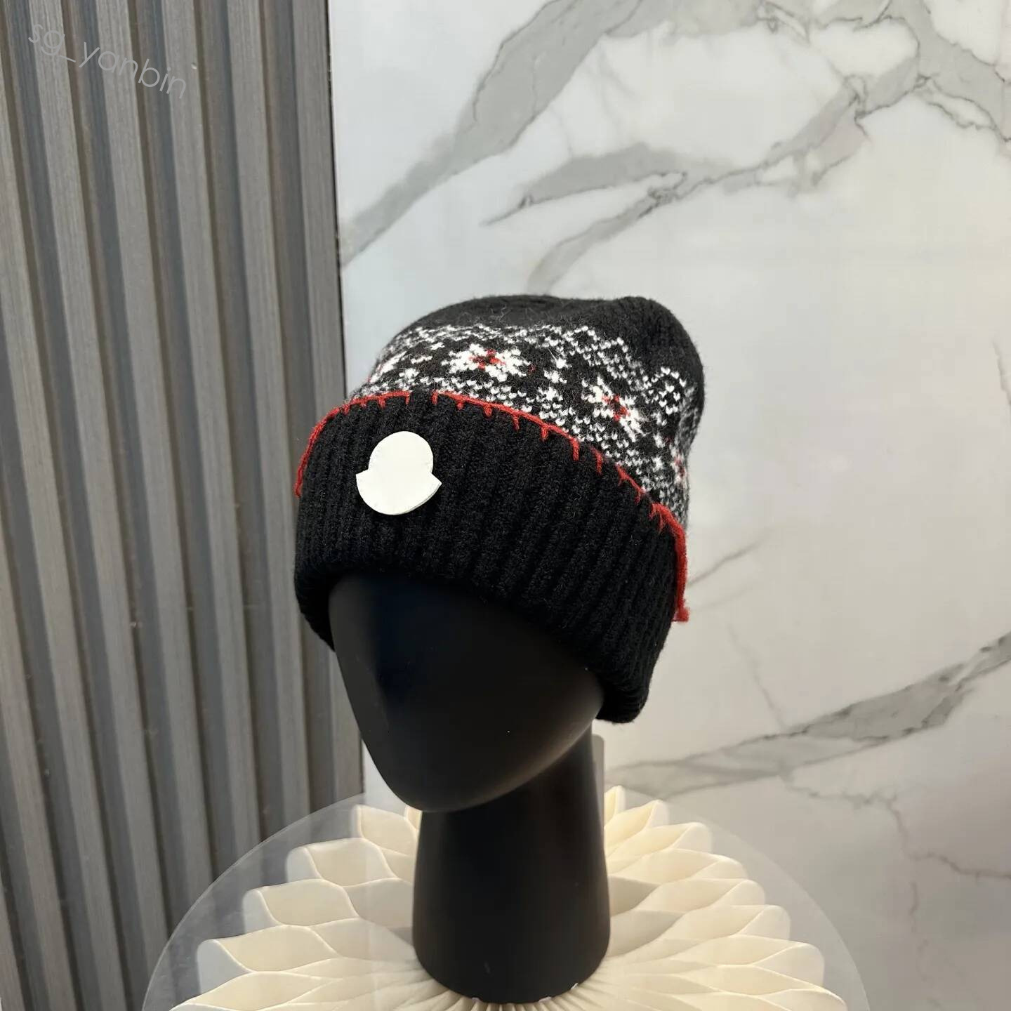 luxury designer winter warm unisex skull cap knitted fashion classic beanie travel ski earmuffs wool hat Hot
