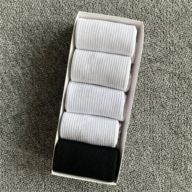 Womens Socks designer sock mens low medium long waisted pure black white grey sport socks soft breathable socks 100% Cotton socks women five pair