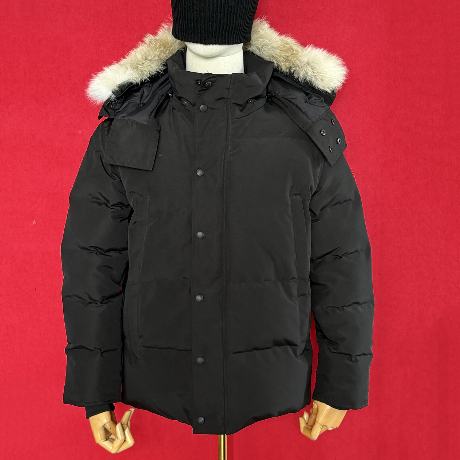 Designer Mens Wyndham Parka Winter Down Jacket With Real Fur Hood Thick Warm Waterproof Hooded Puffer Coat Outdoor Cold Resistant Outerwear