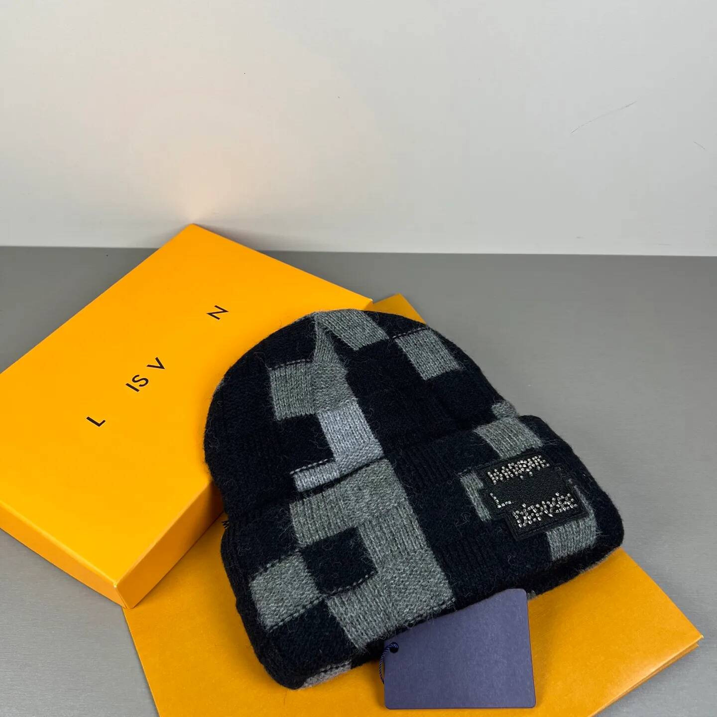 Bonnet de luxe de qualité supérieure avec motif à carreaux pour femme et homme, chapeau chaud, exquis, tendance automne hiver, laine, élégance, t