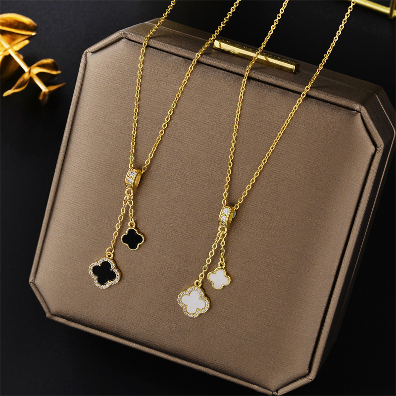 2023 Korean Style Fashion Simple Micro-inlaid Zircon Tassel Clover Pendant Titanium Steel Clavicle Chain Necklace