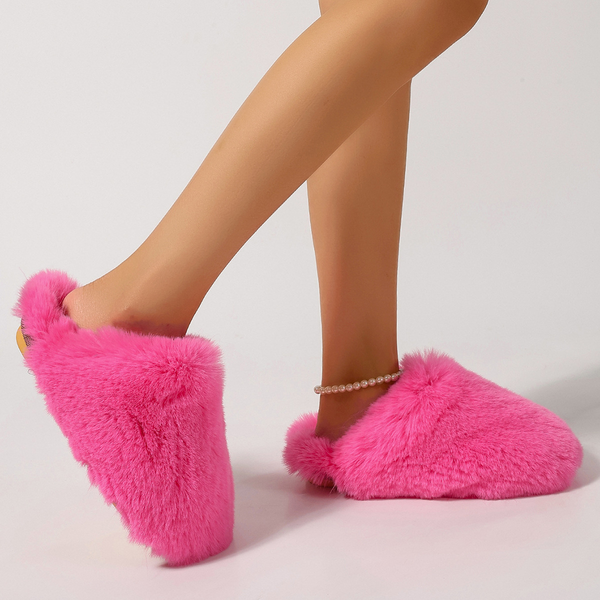Stylish Women Designer Sildes Plush Home Outdoor Casual Fluffy Slippers Flat Non-Slip Faux Fur Furry Slides Shoes Sandals