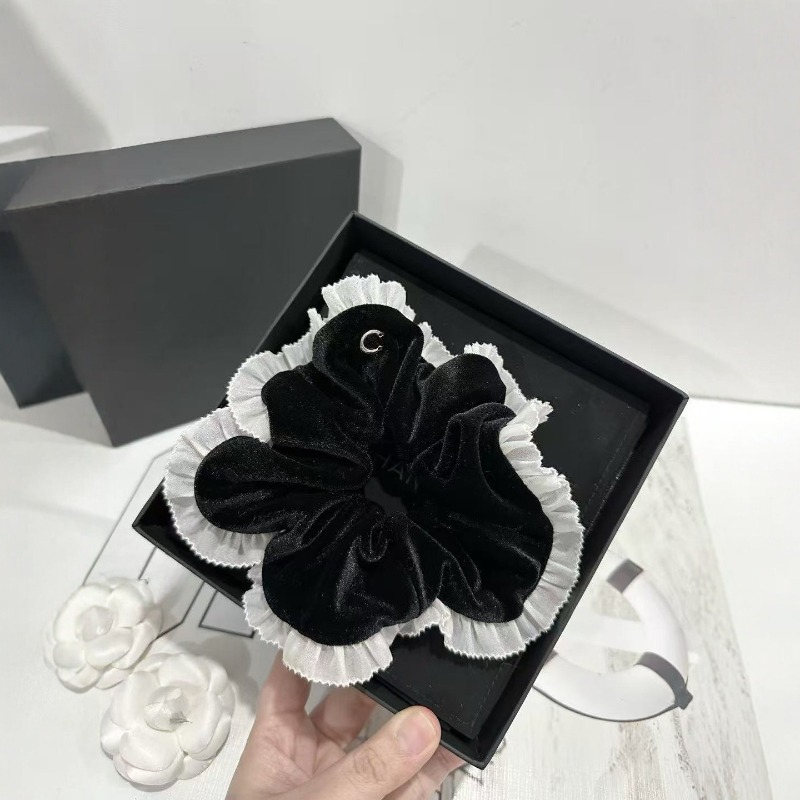 Chouchou de luxe pour femme - Chouchou classique de styliste en velours noir et blanc avec strass - Chouchou vintage élégant - Accessoire de chev