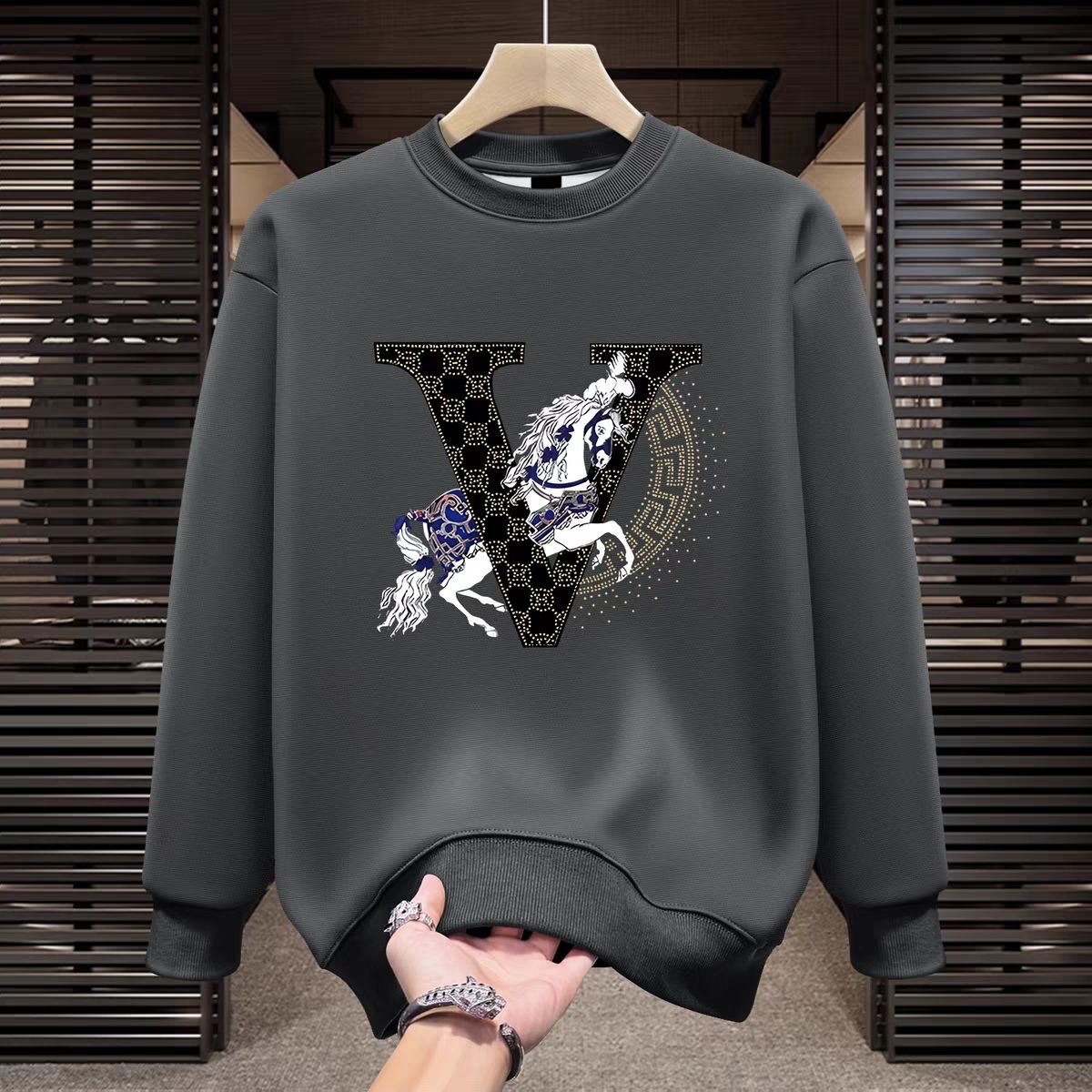 European-style crewneck sweater for men autumn collection - cool printed design lightweight luxury loose fit trendy