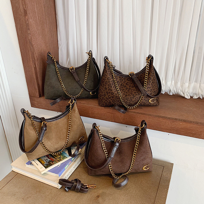 2026 Arrival Autumn Lazy Style Commuter Versatile Large-Capacity Solid Color Shoulder Bag Crossbody & Fashionable Underarm Bag