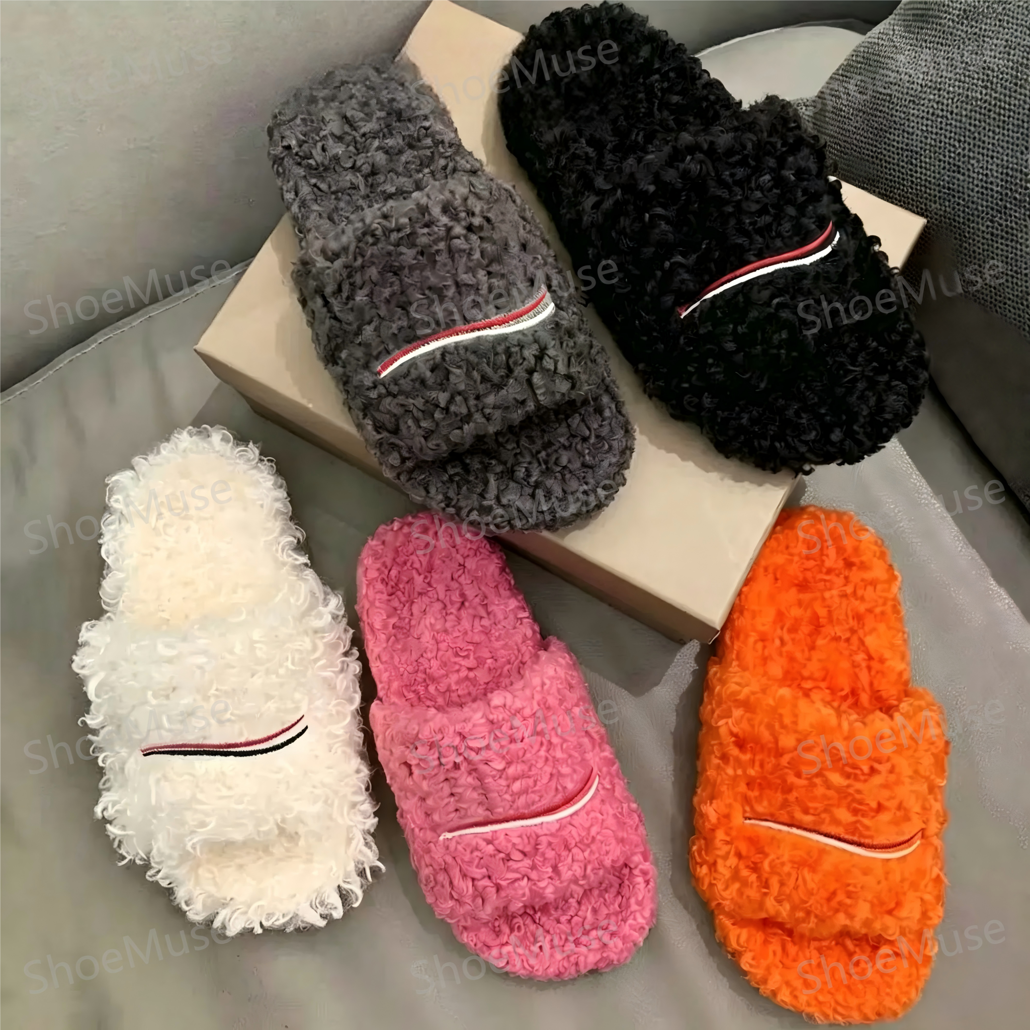 Paris Luxury Fur Slides Mules For Men Women Fuzzy Wool Furry Slippers Allover Logo Breathable Durable Fall Winter Homewear Pool Sliders Indoor Outdo