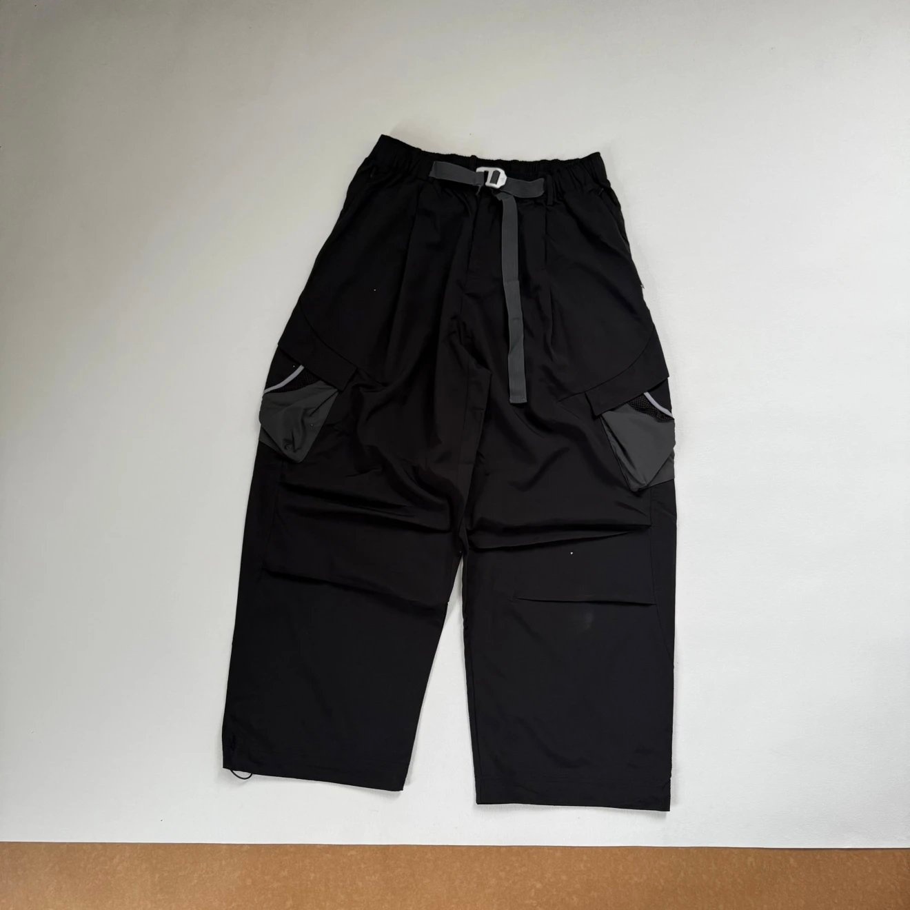Pantalon cargo athlétique unisexe avec bordure réfléchissante et grands compartiments de poche-AD