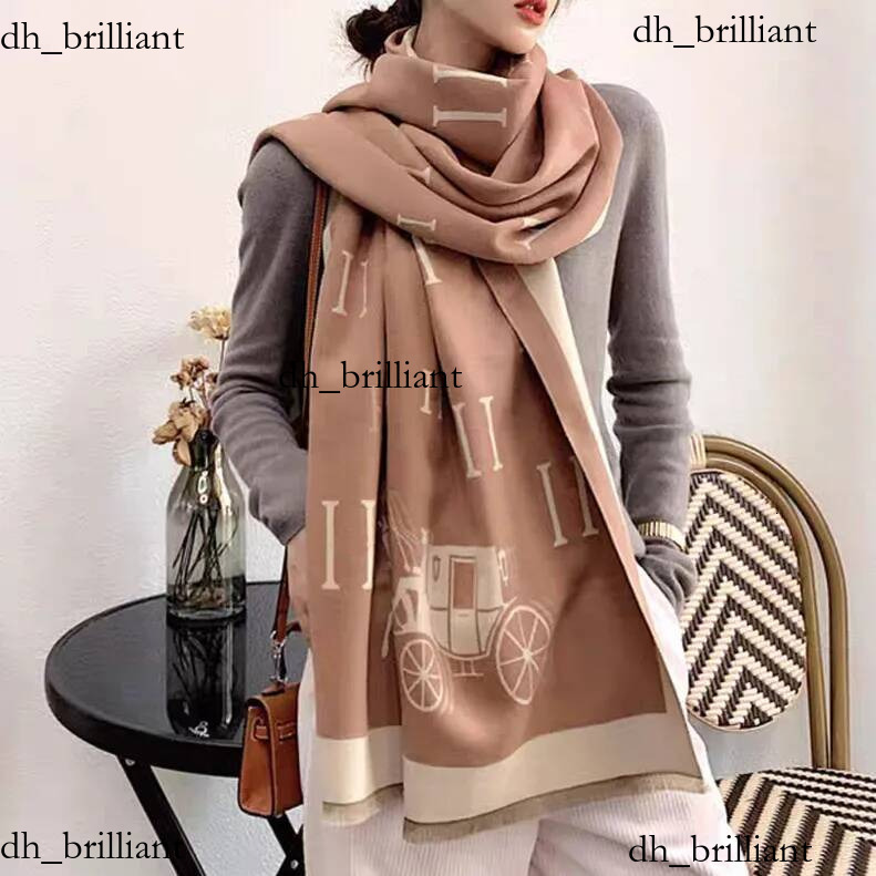 Écharpe d'hiver de styliste Pashmina pour les créateurs, écharpes chaudes de luxe, mode classique pour femmes, imitation de laine de cachemire, c