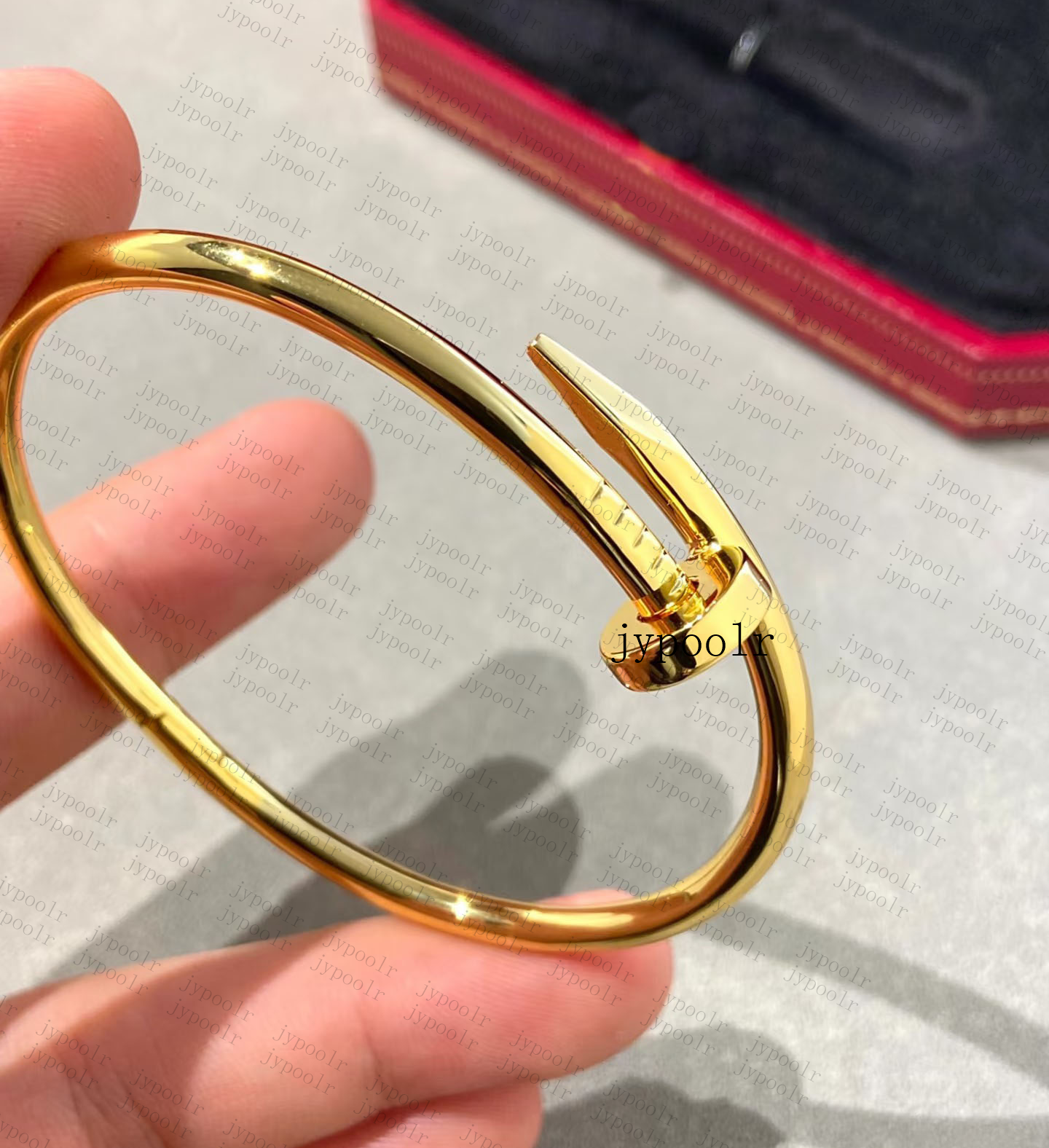Designer bracelet luxury Jewelry Men and Women bracelet classic fashion diamond 18k gold silver rose Titanium steel cuff bracelet Festival gifts Who